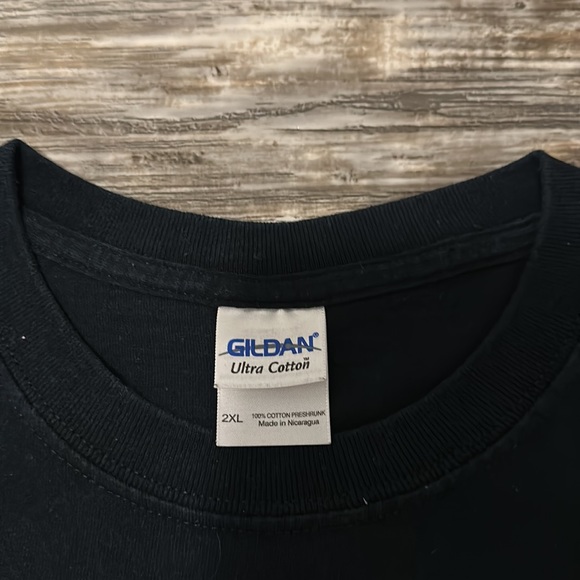 buzzy adams car tee - Picture 3 of 3